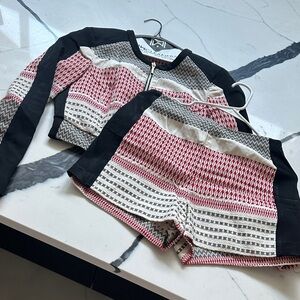 Bebe Black Fabric Label